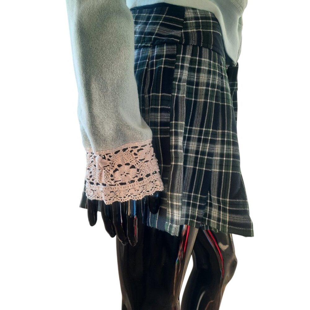 Vintage Y2K Lip Service Plaid Pleated Mini Skirt | Made in USA | Size Medium - Picture 13 of 16